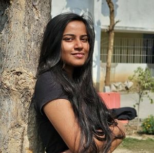 Meet your Posher, Divya